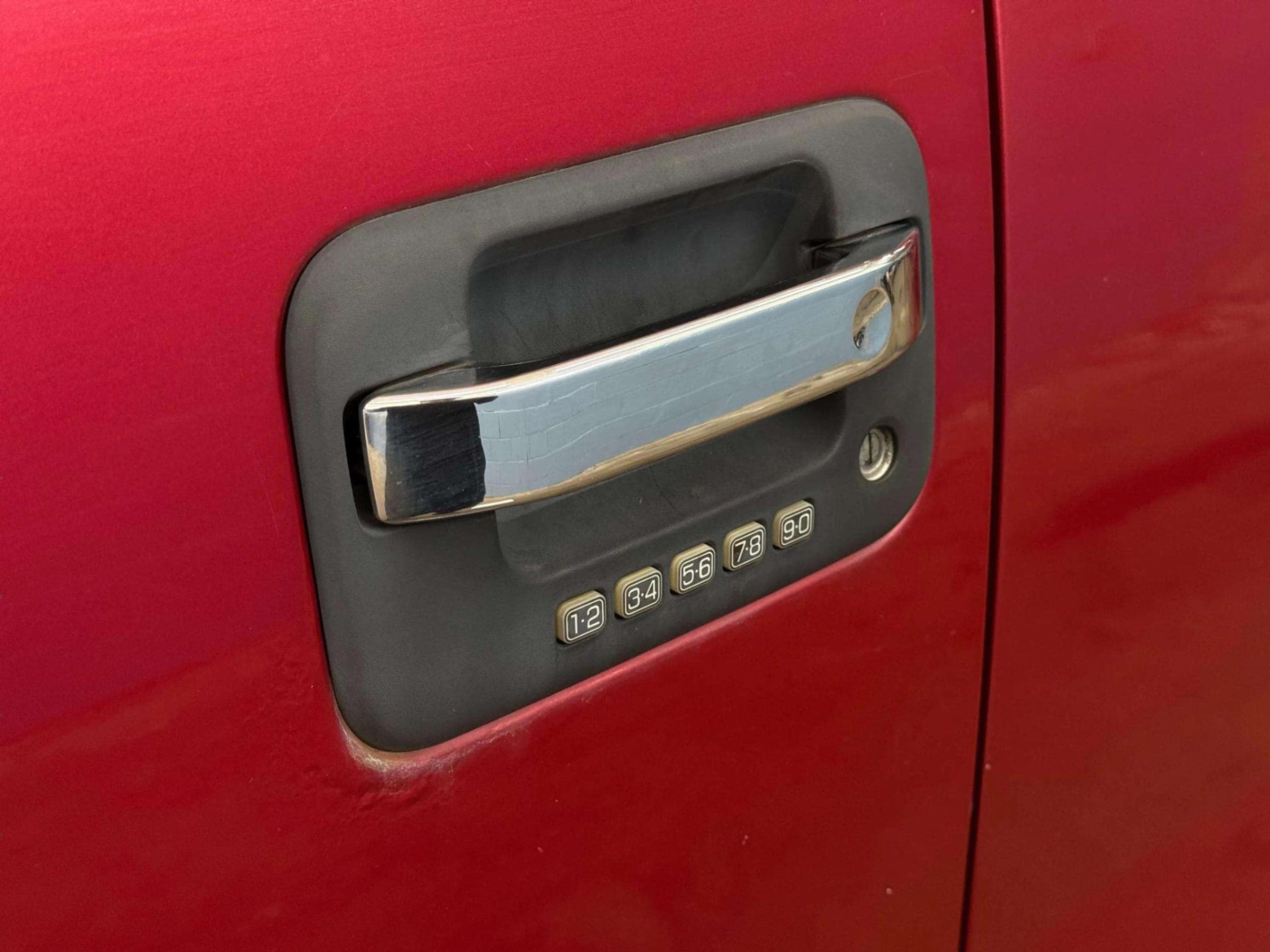 2010 Ford F-150 - photo 12