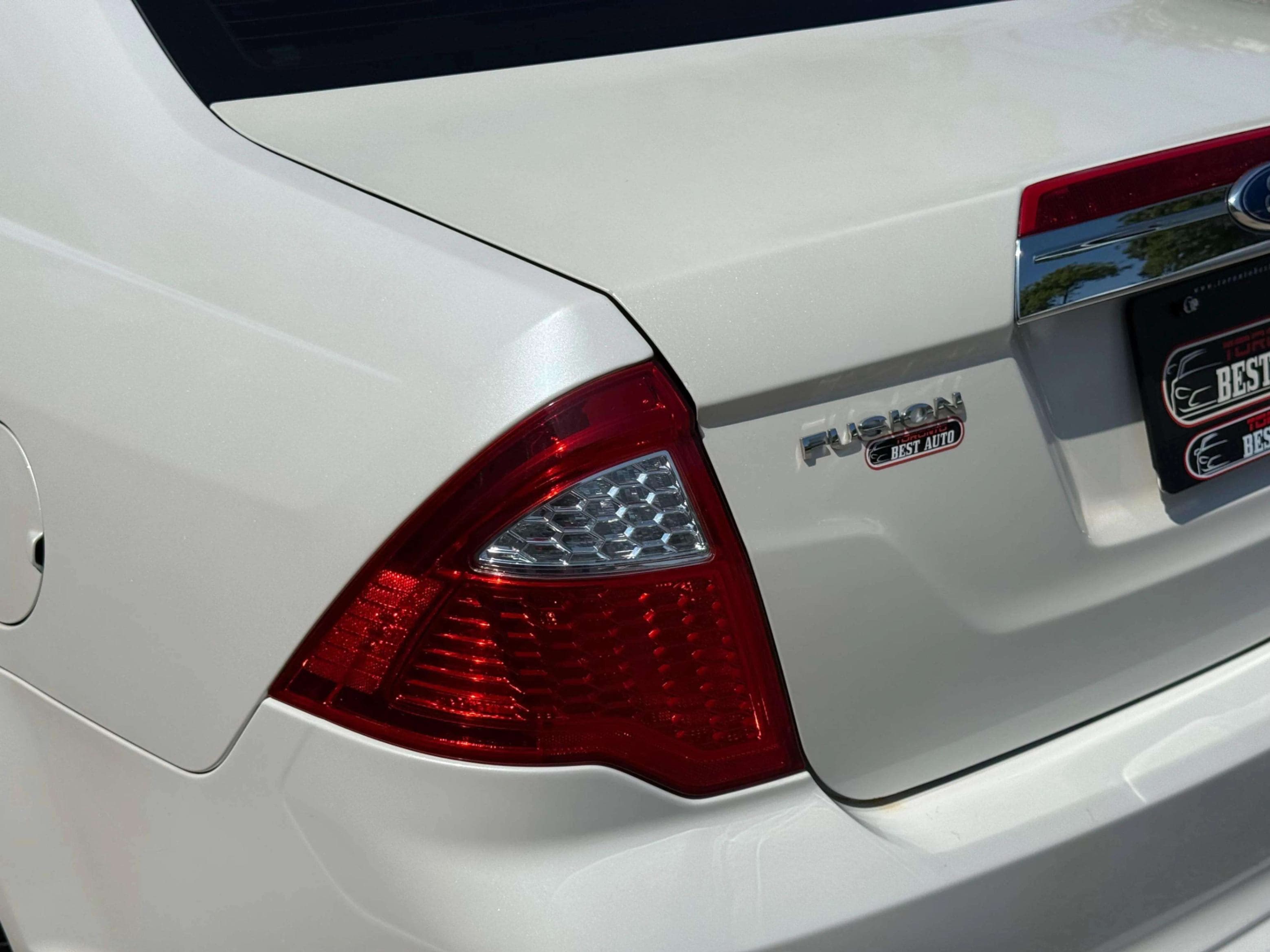 2011 Ford Fusion Hybrid - photo 11