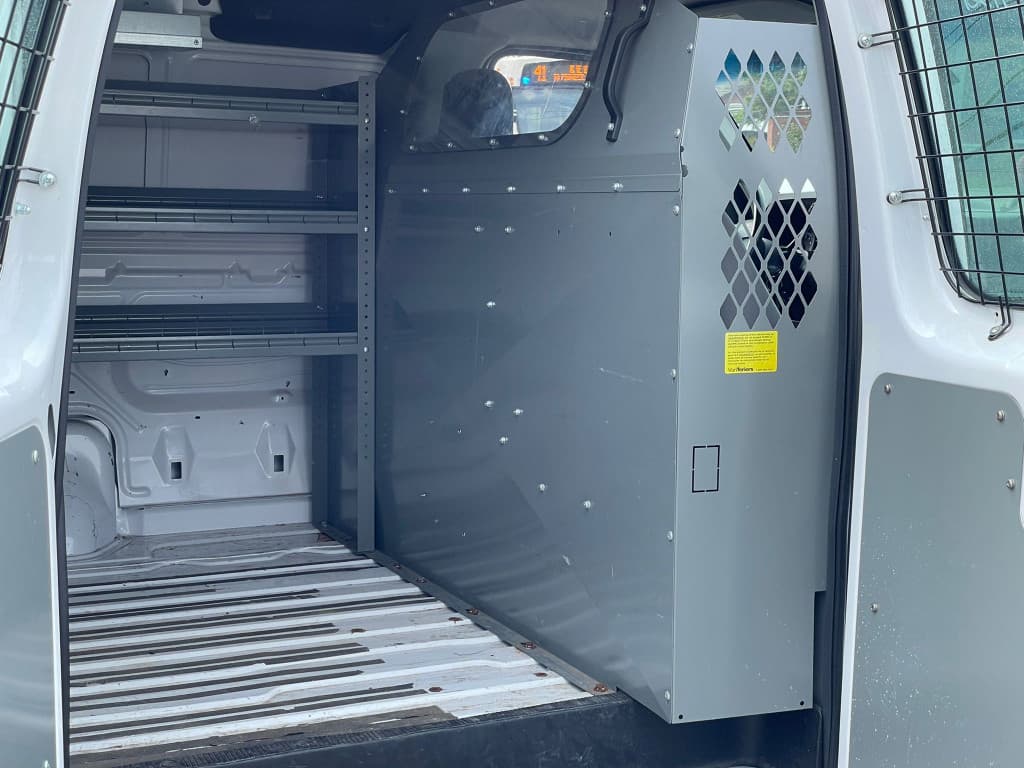 2012 Ford Econoline Cargo Van - photo 21