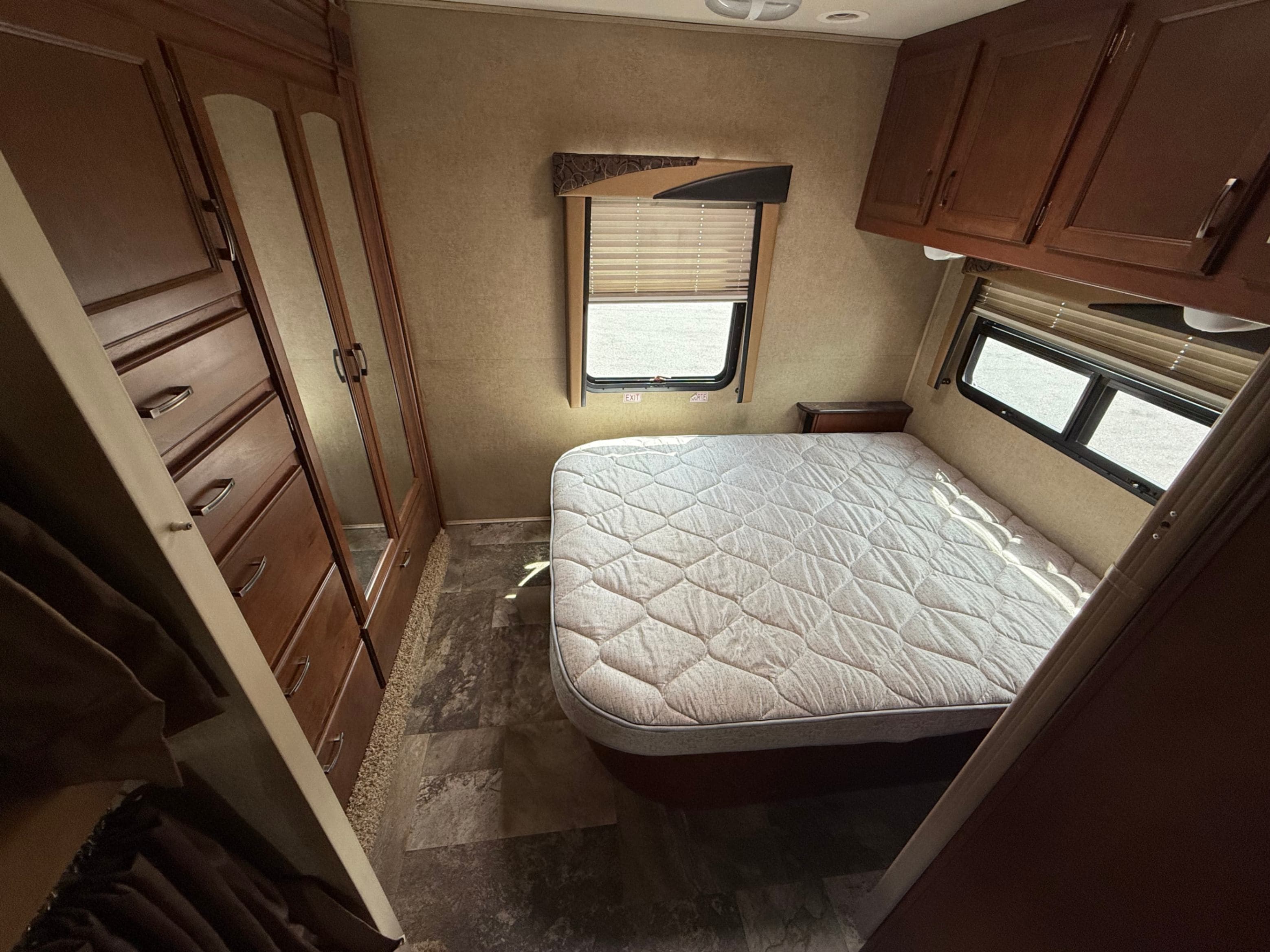 2014 Jayco Redhawk - photo 21