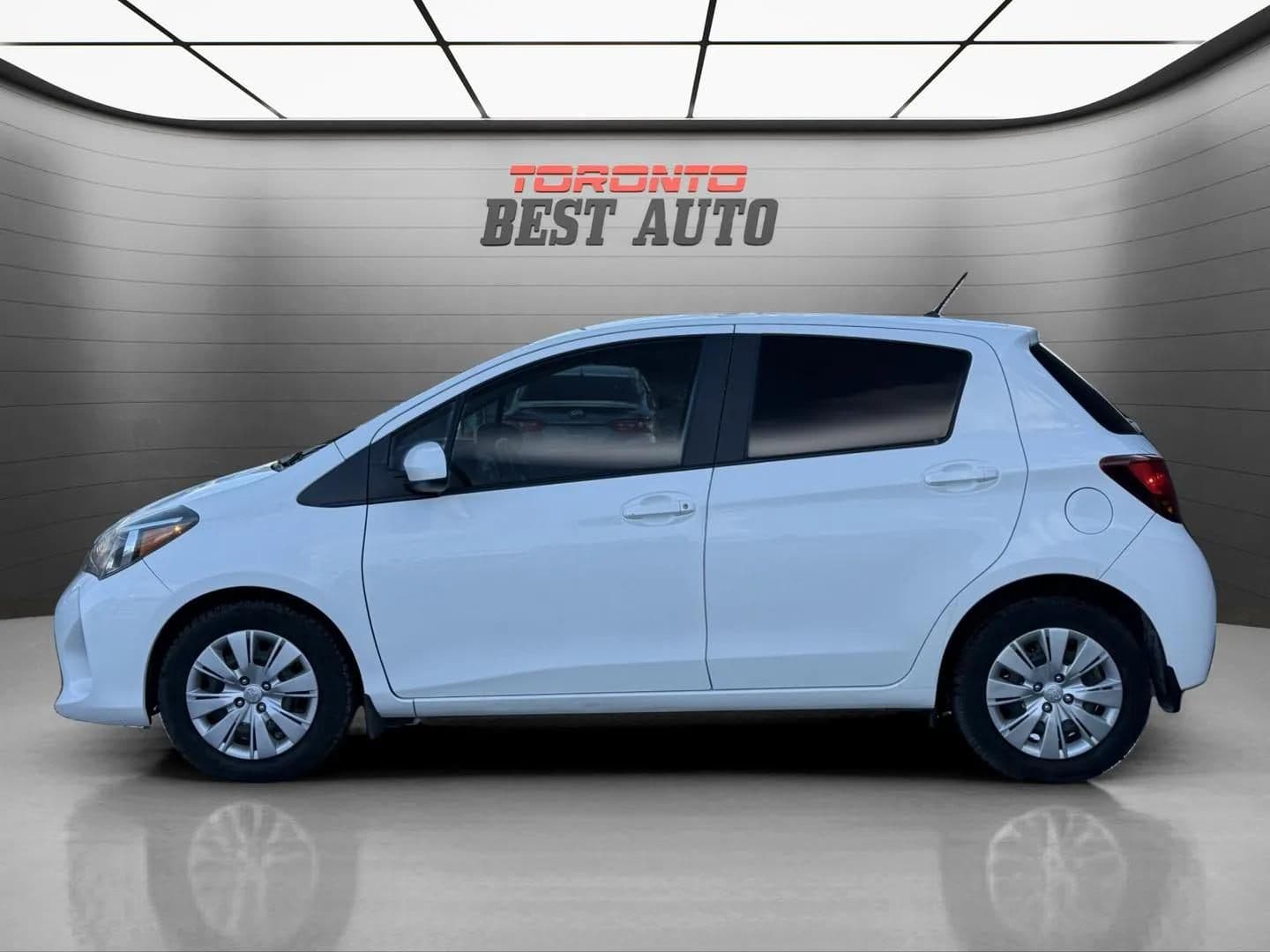 2015 Toyota Yaris - photo 4