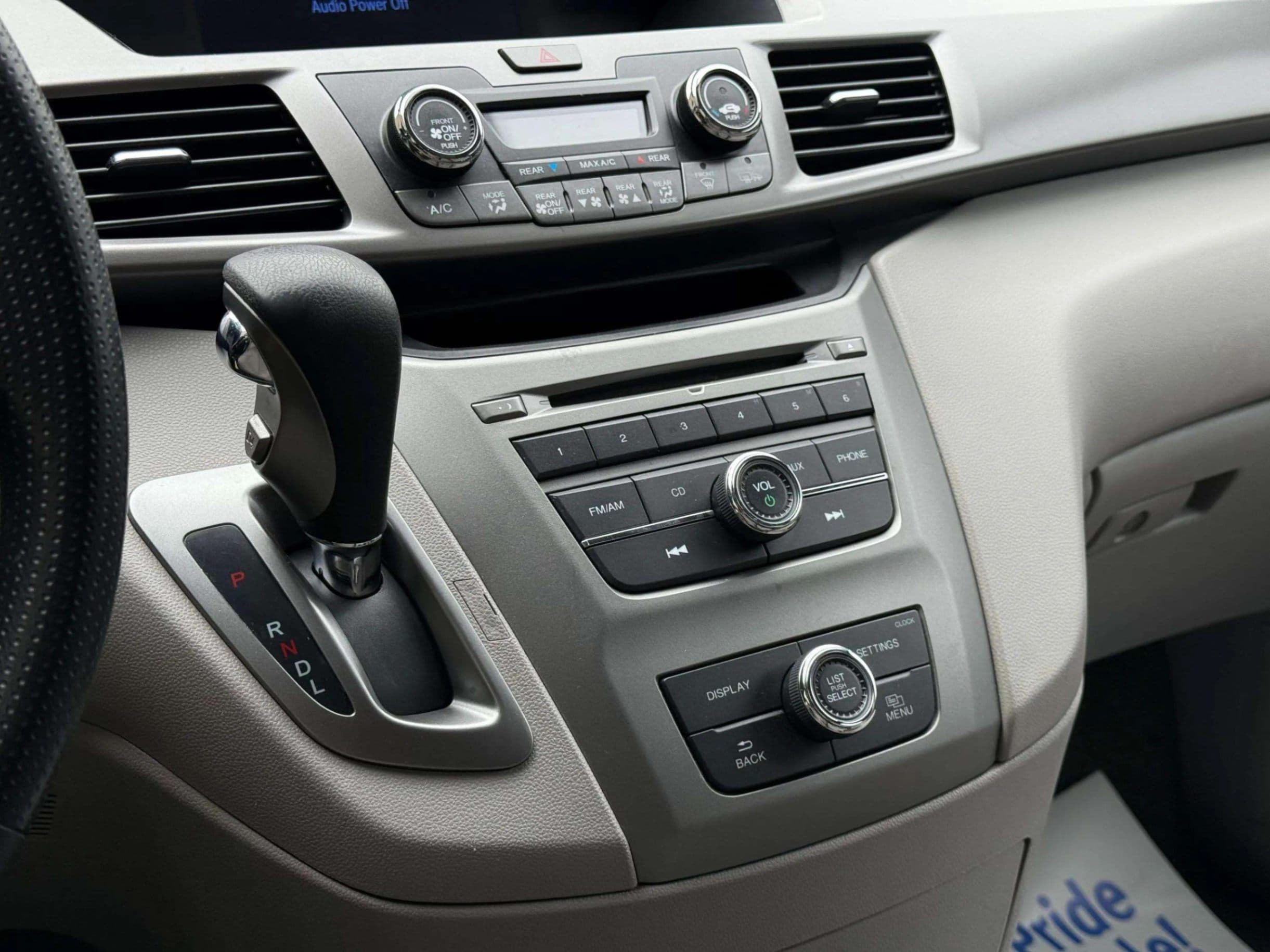 2016 Honda Odyssey - photo 18