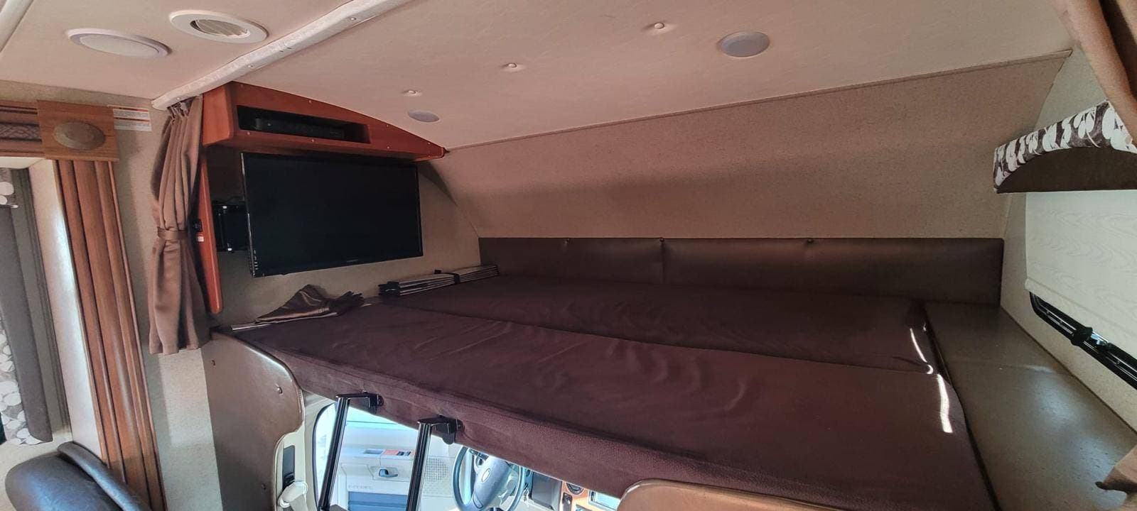 2016 Jayco Greyhawk - photo 35