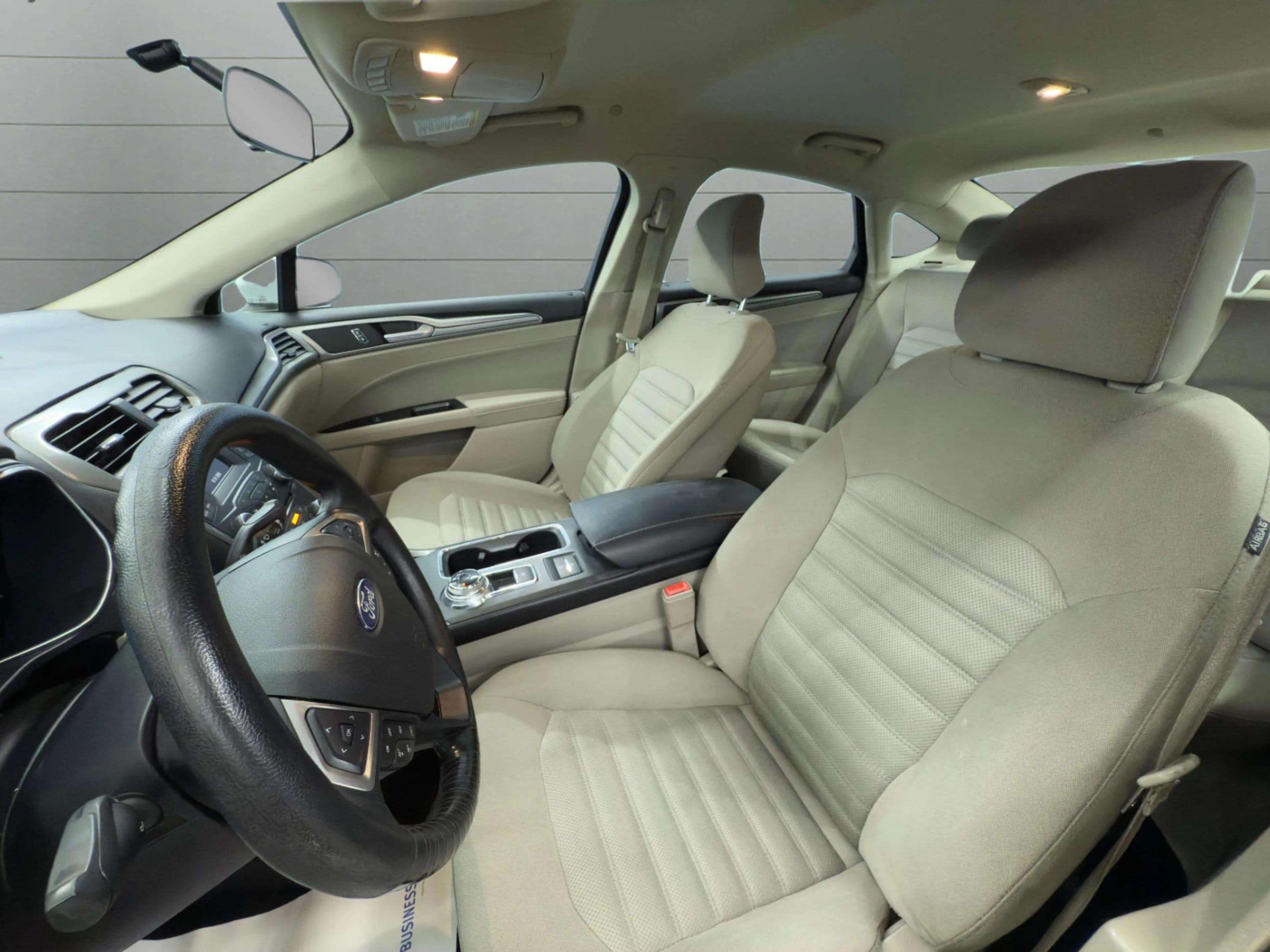 2017 Ford Fusion - photo 21