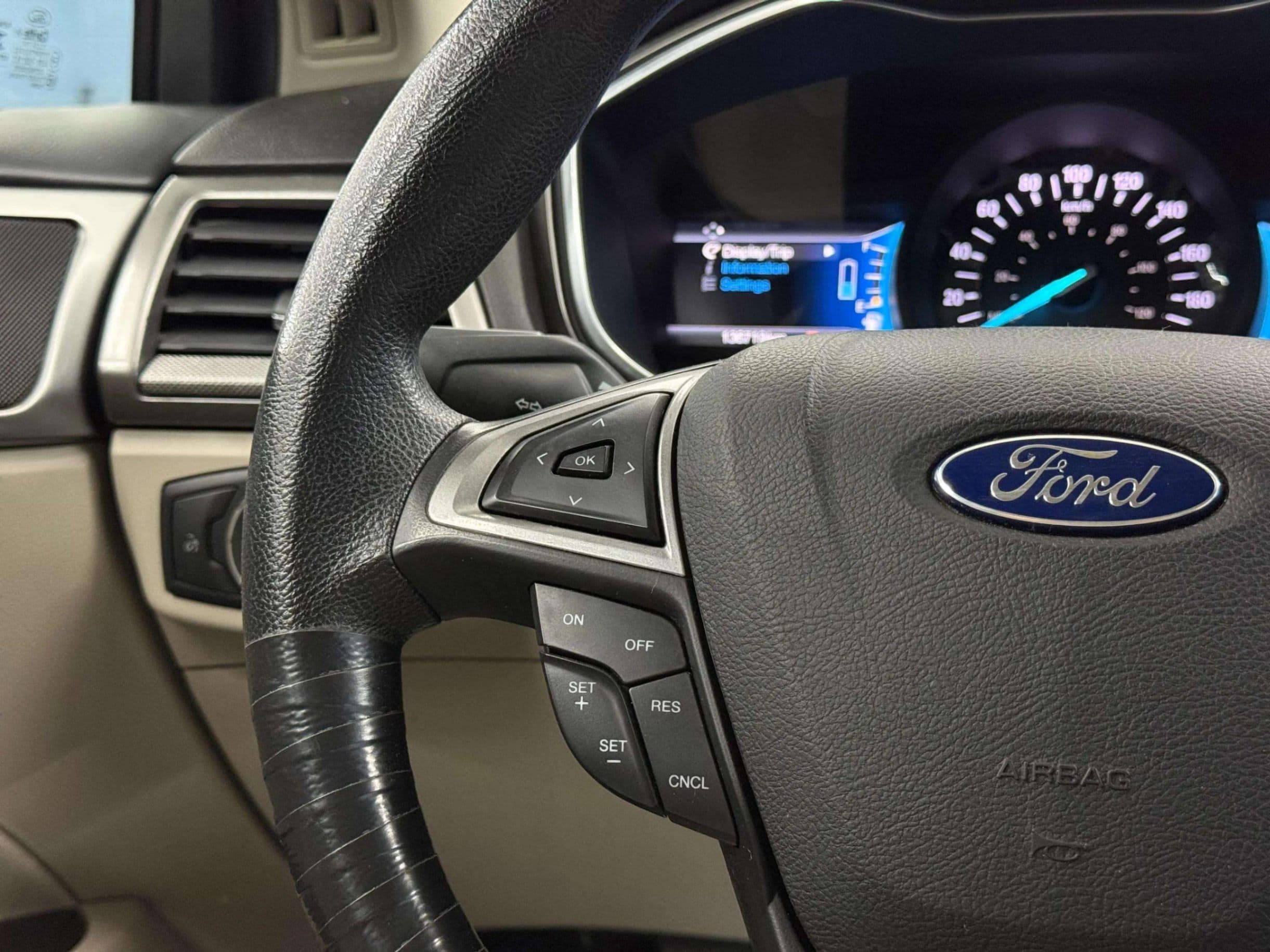 2017 Ford Fusion - photo 14