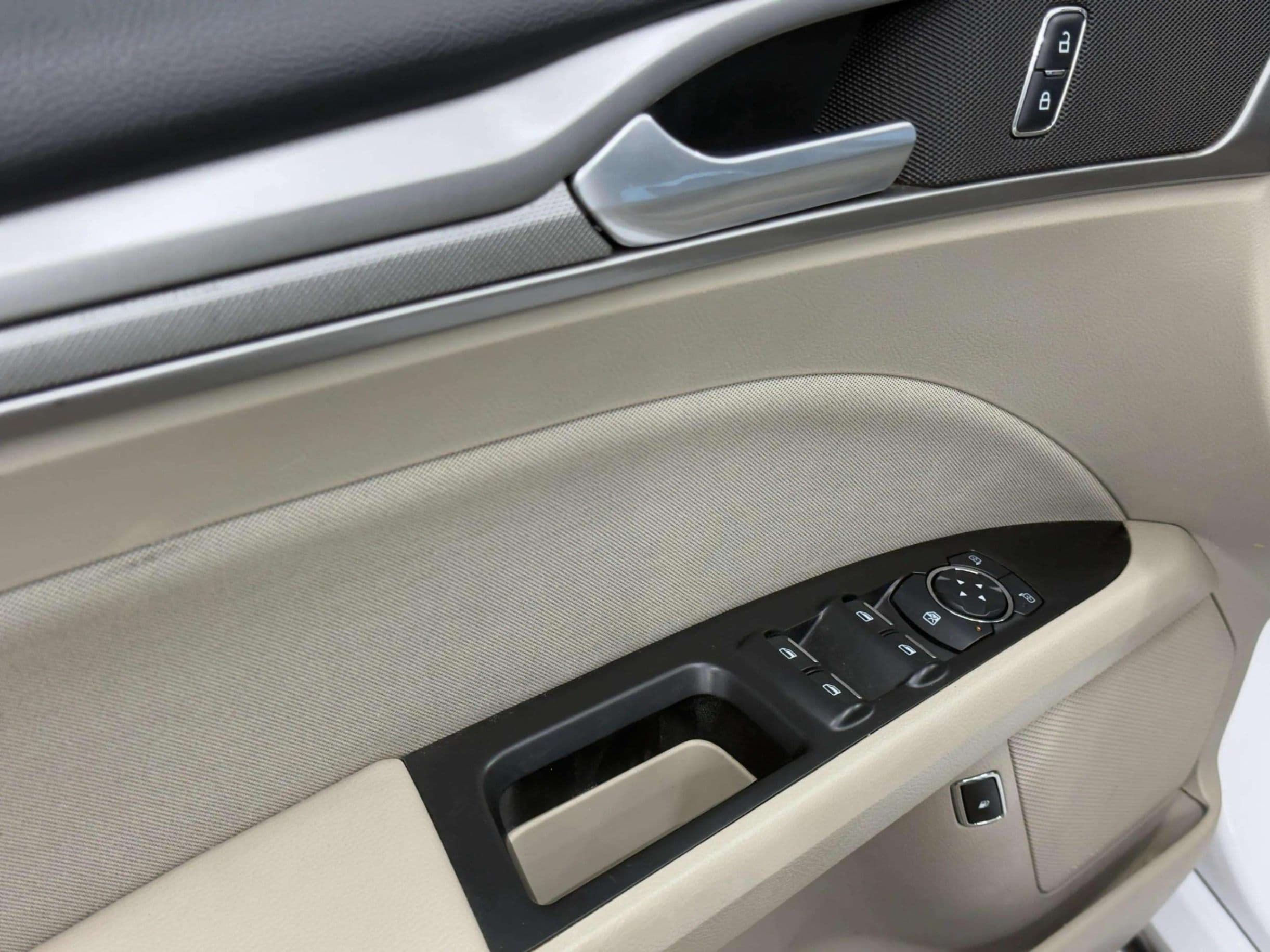 2017 Ford Fusion - photo 20