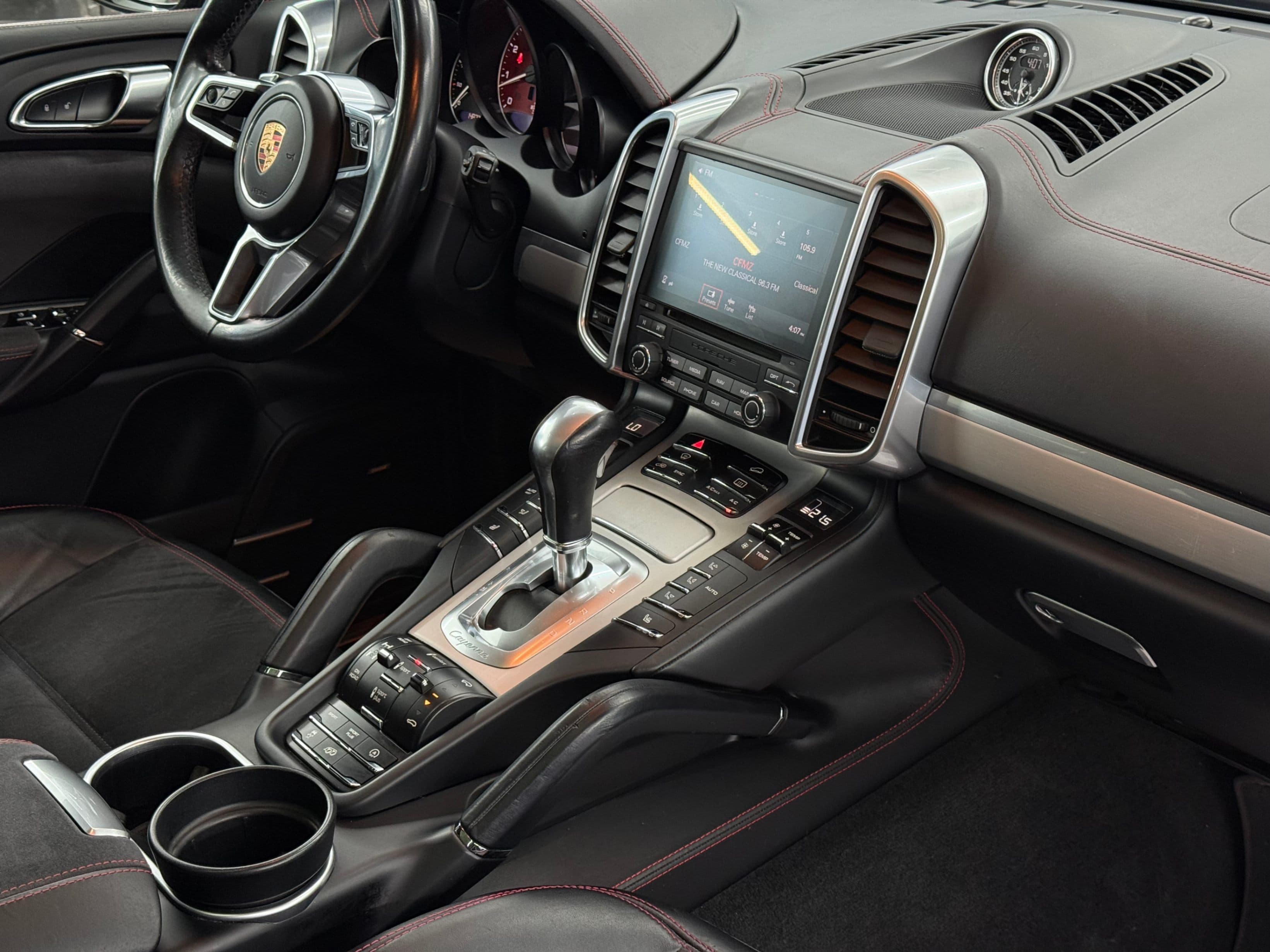 2017 Porsche Cayenne - photo 24