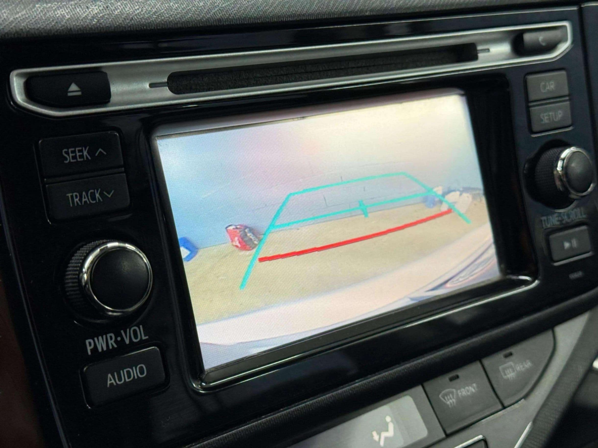 2017 Toyota Prius c - photo 26