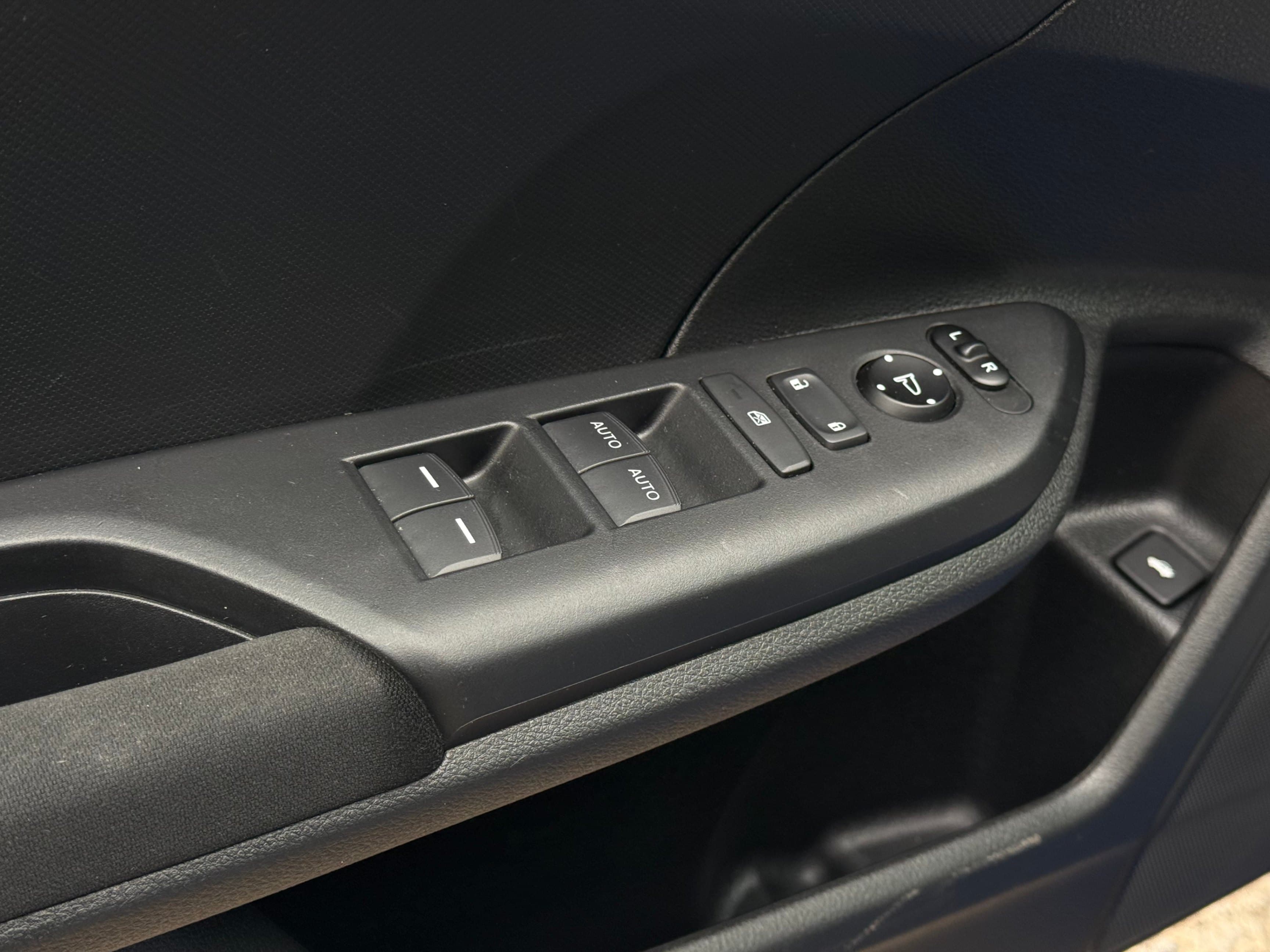 2018 Honda Civic - photo 23