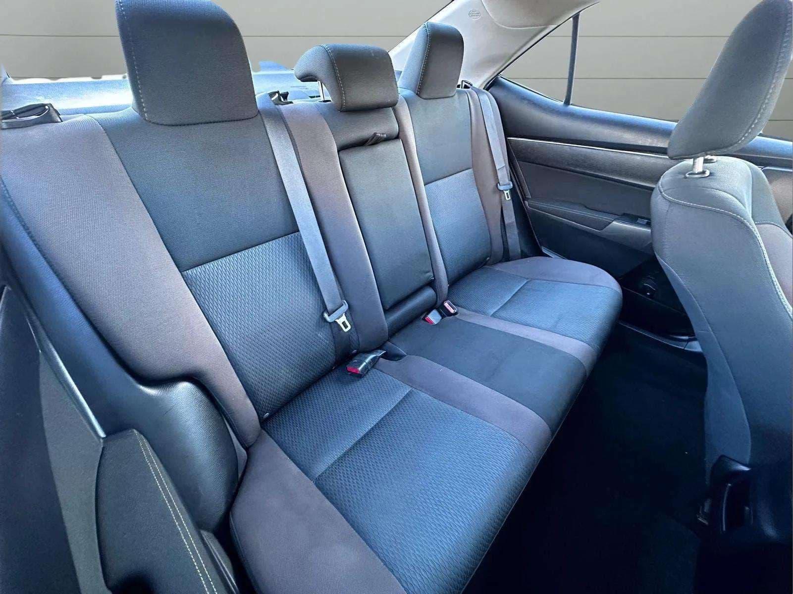 2019 Toyota Corolla - photo 24