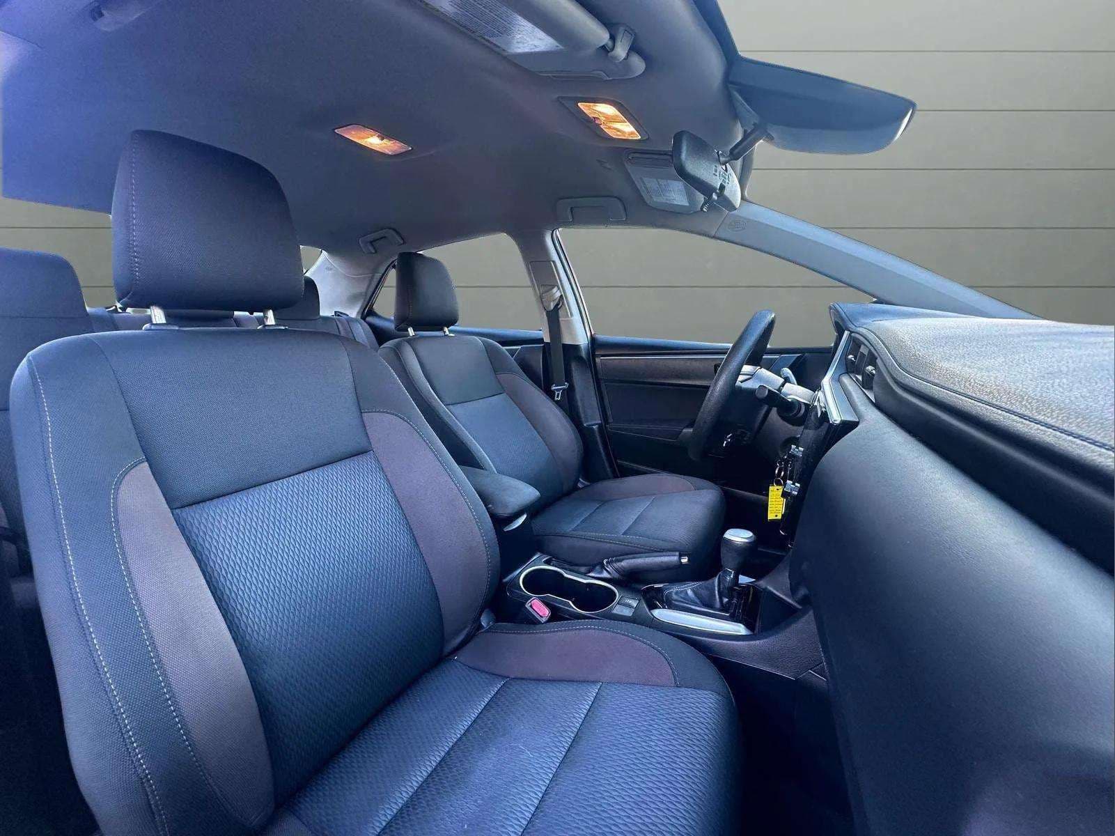 2019 Toyota Corolla - photo 22