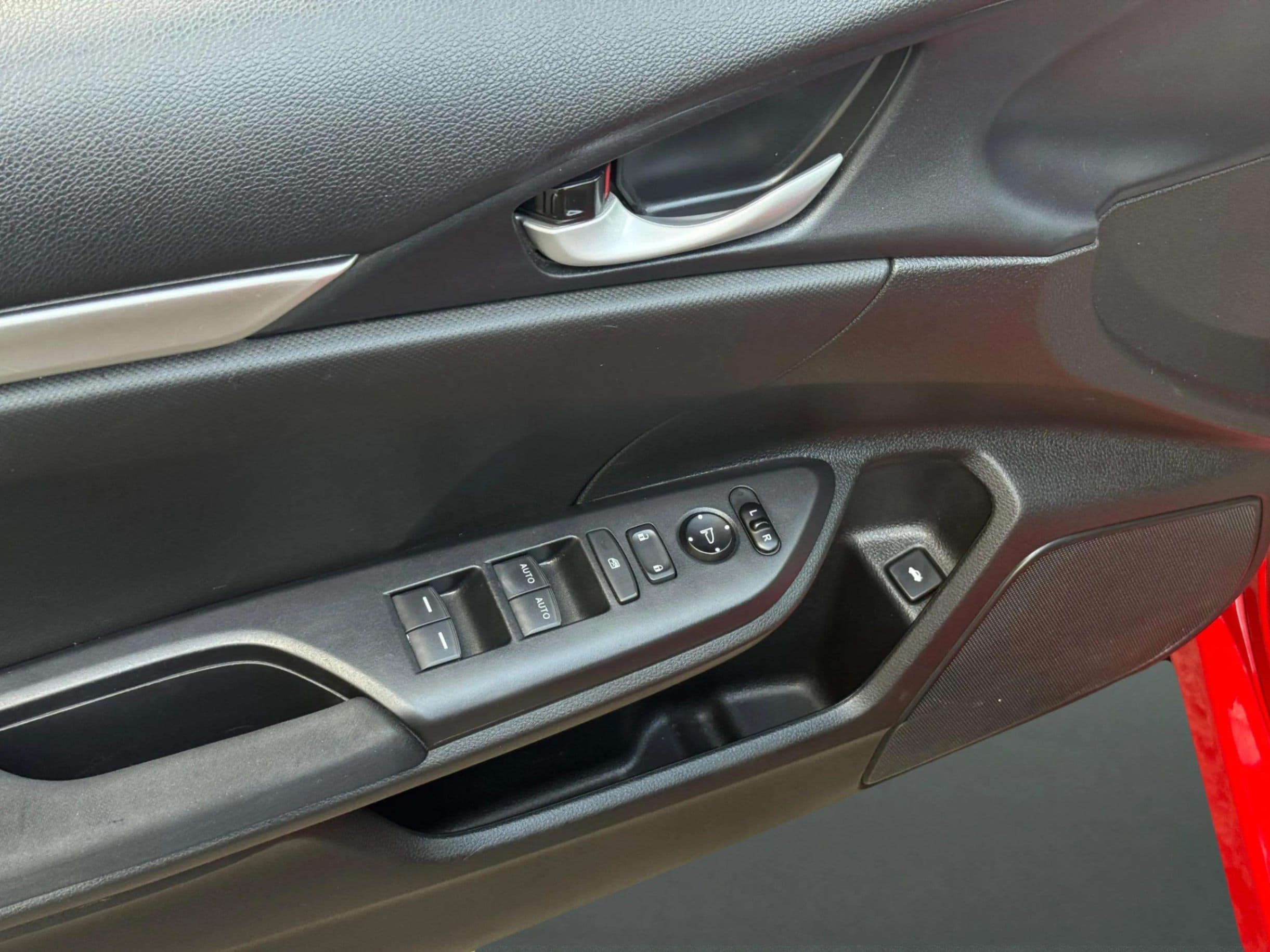 2020 Honda Civic - photo 21