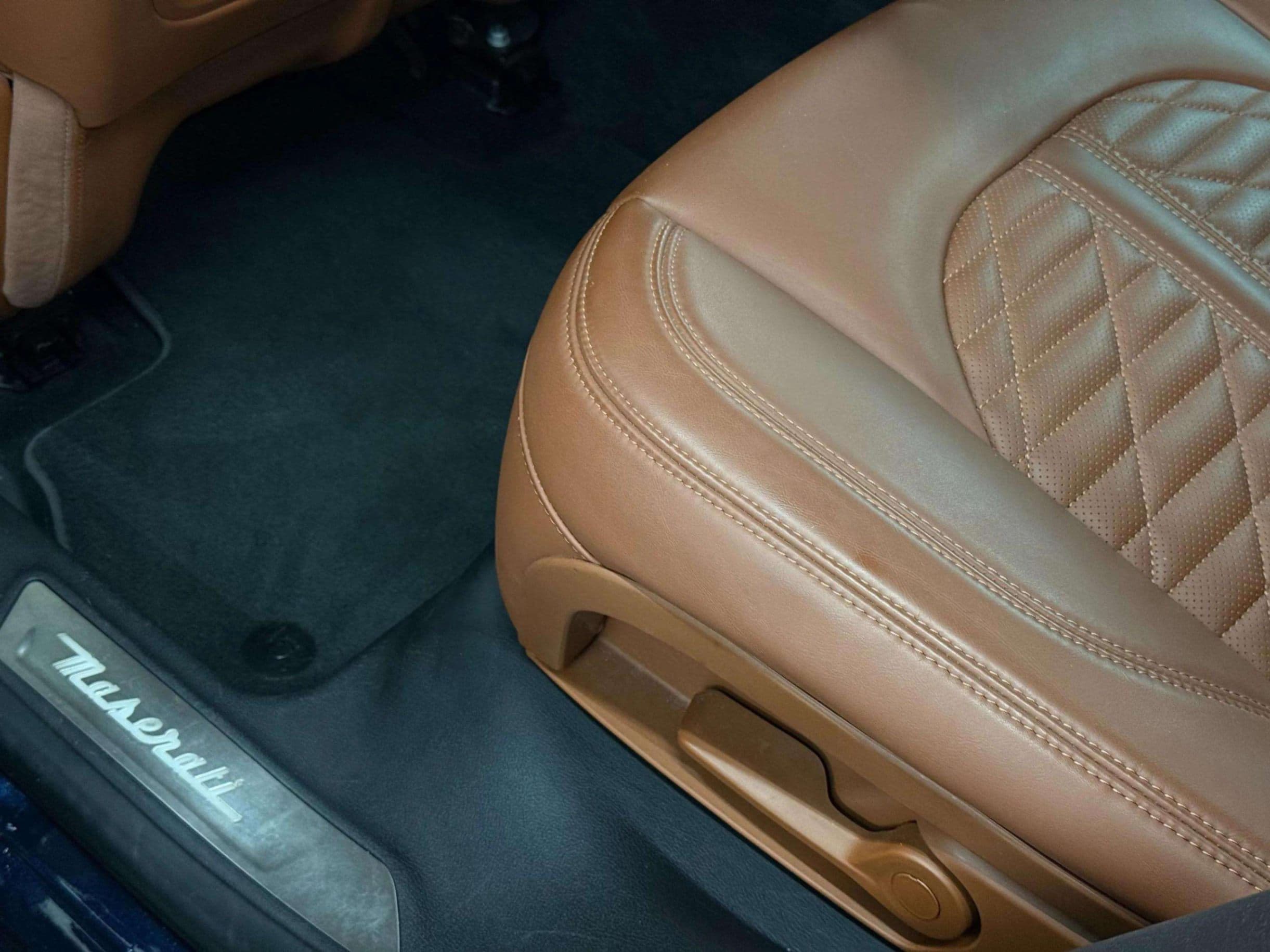 2020 Maserati Levante - photo 36
