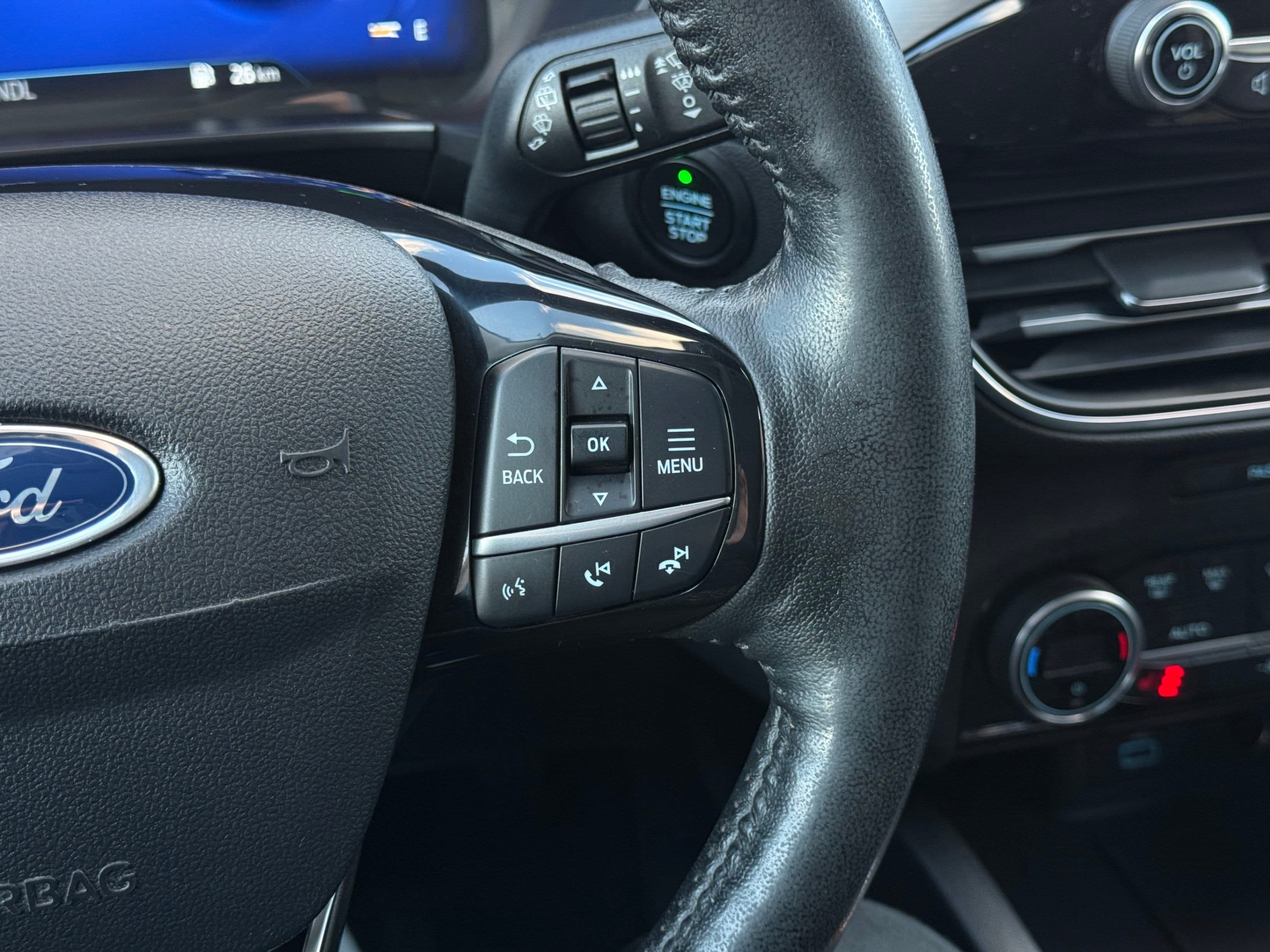 2021 Ford Escape - photo 15