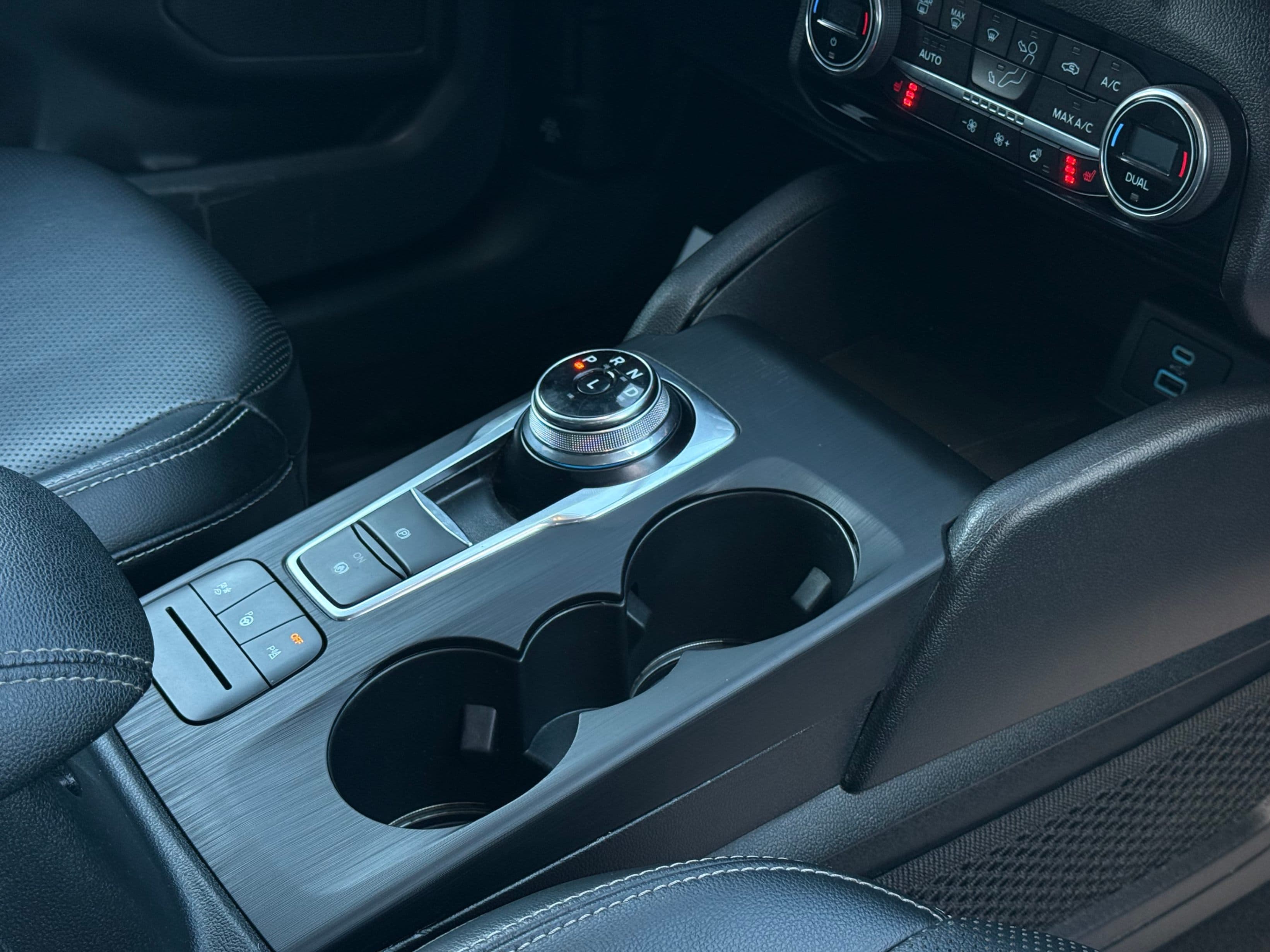 2021 Ford Escape - photo 18
