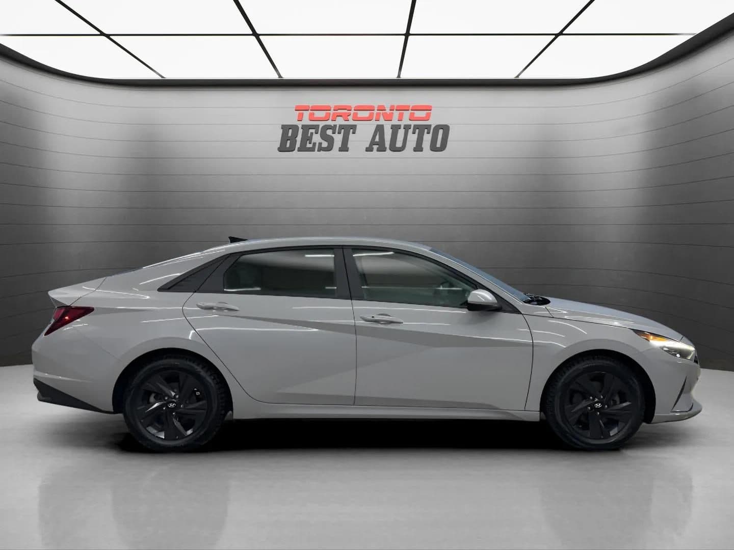 2021 Hyundai Elantra - photo 8