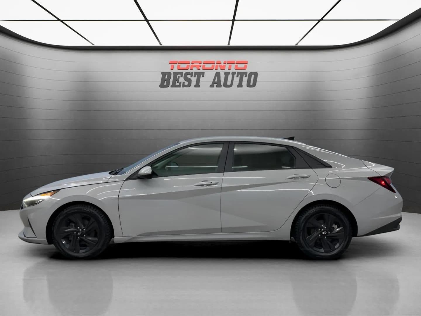 2021 Hyundai Elantra - photo 4