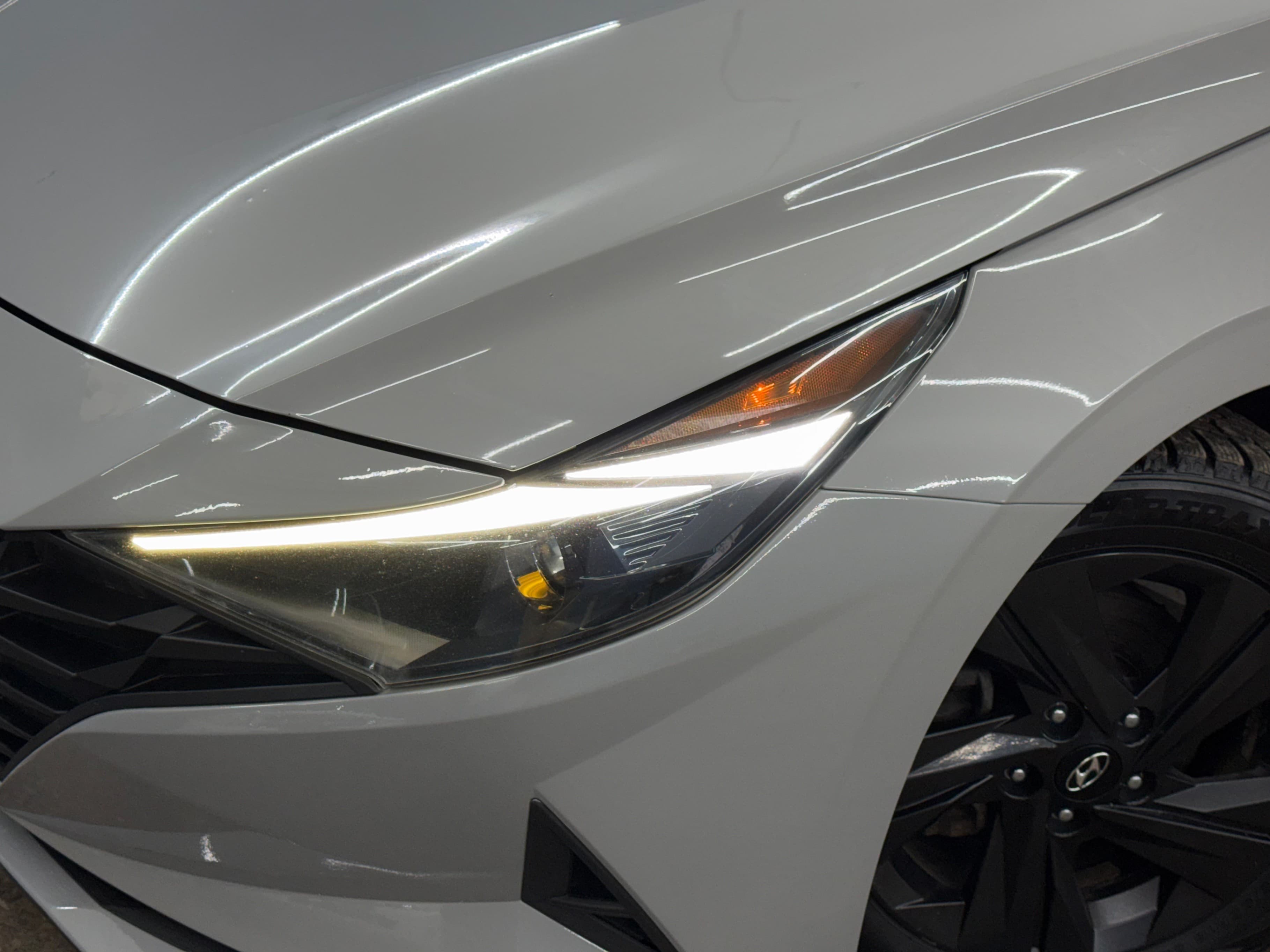 2021 Hyundai Elantra - photo 9