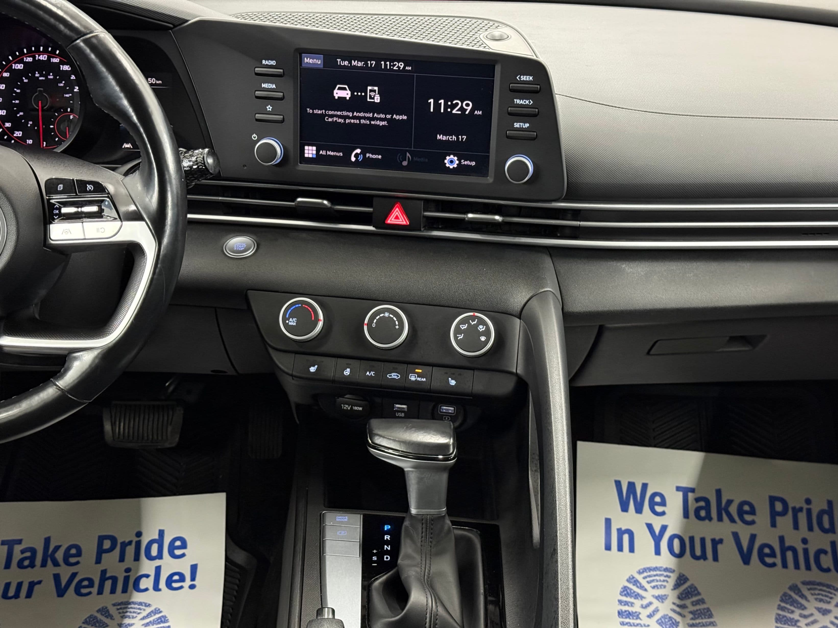2021 Hyundai Elantra - photo 21