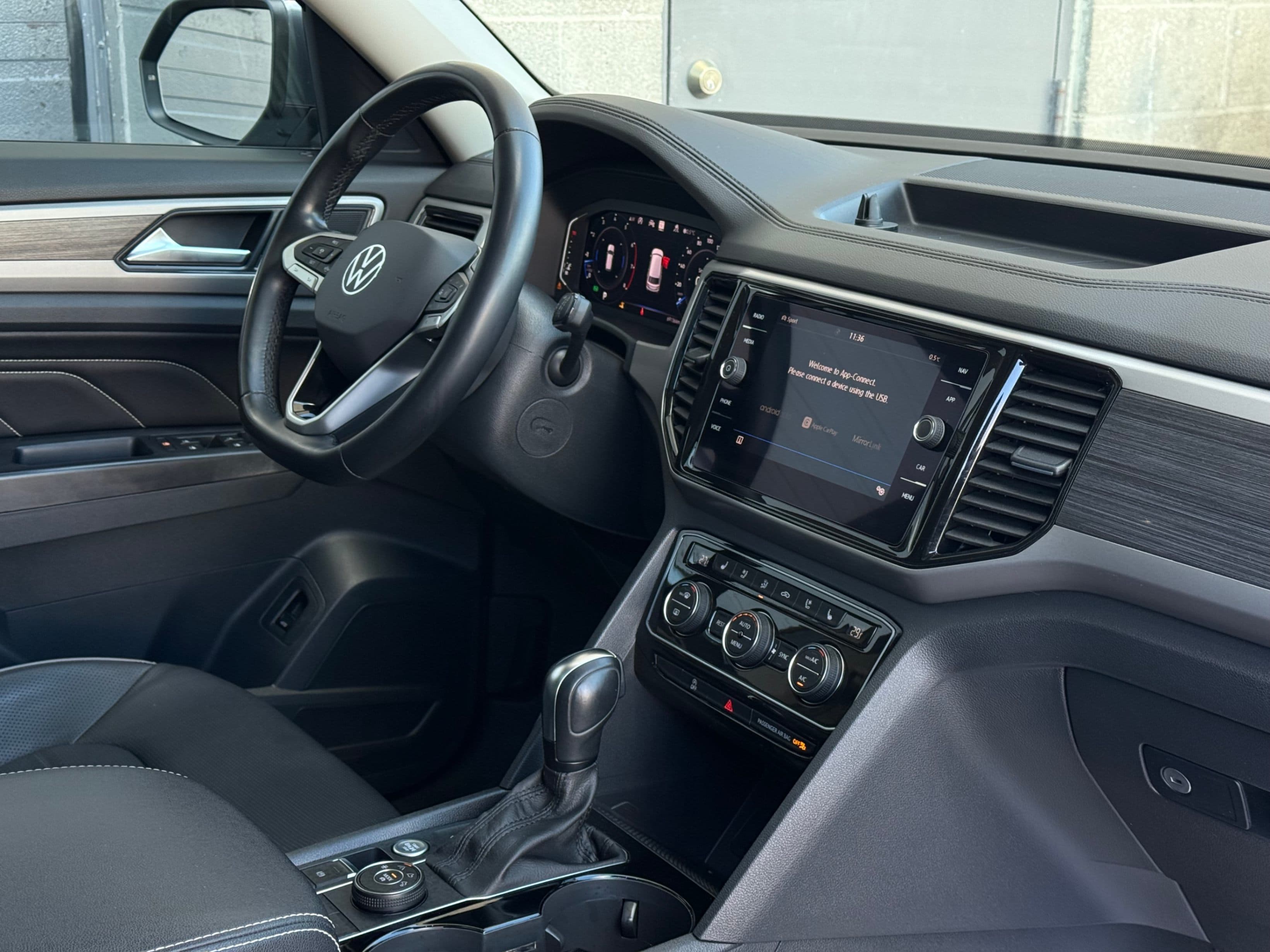 2021 Volkswagen Atlas - photo 23