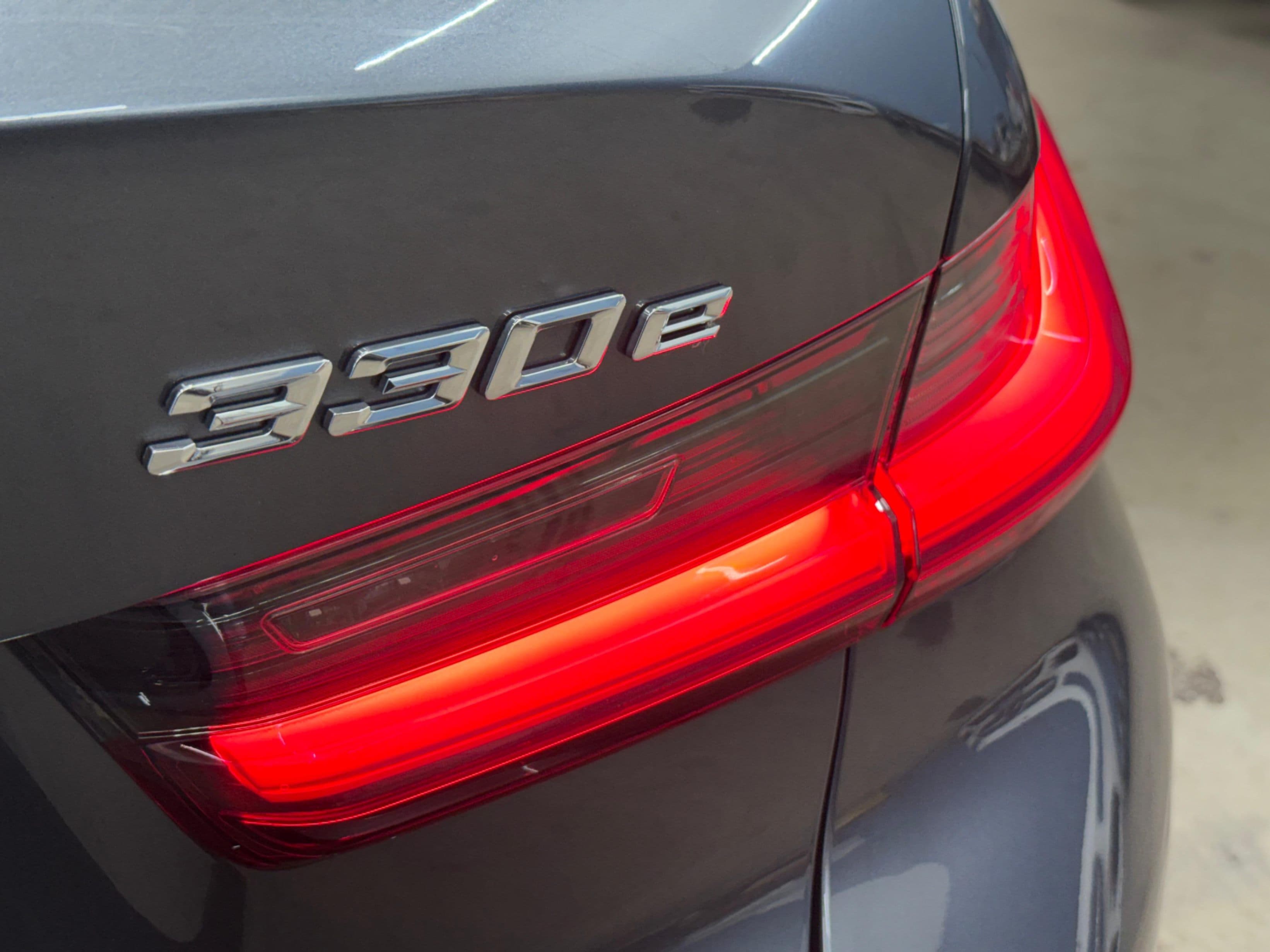 2022 BMW 3 SERIES - photo 12