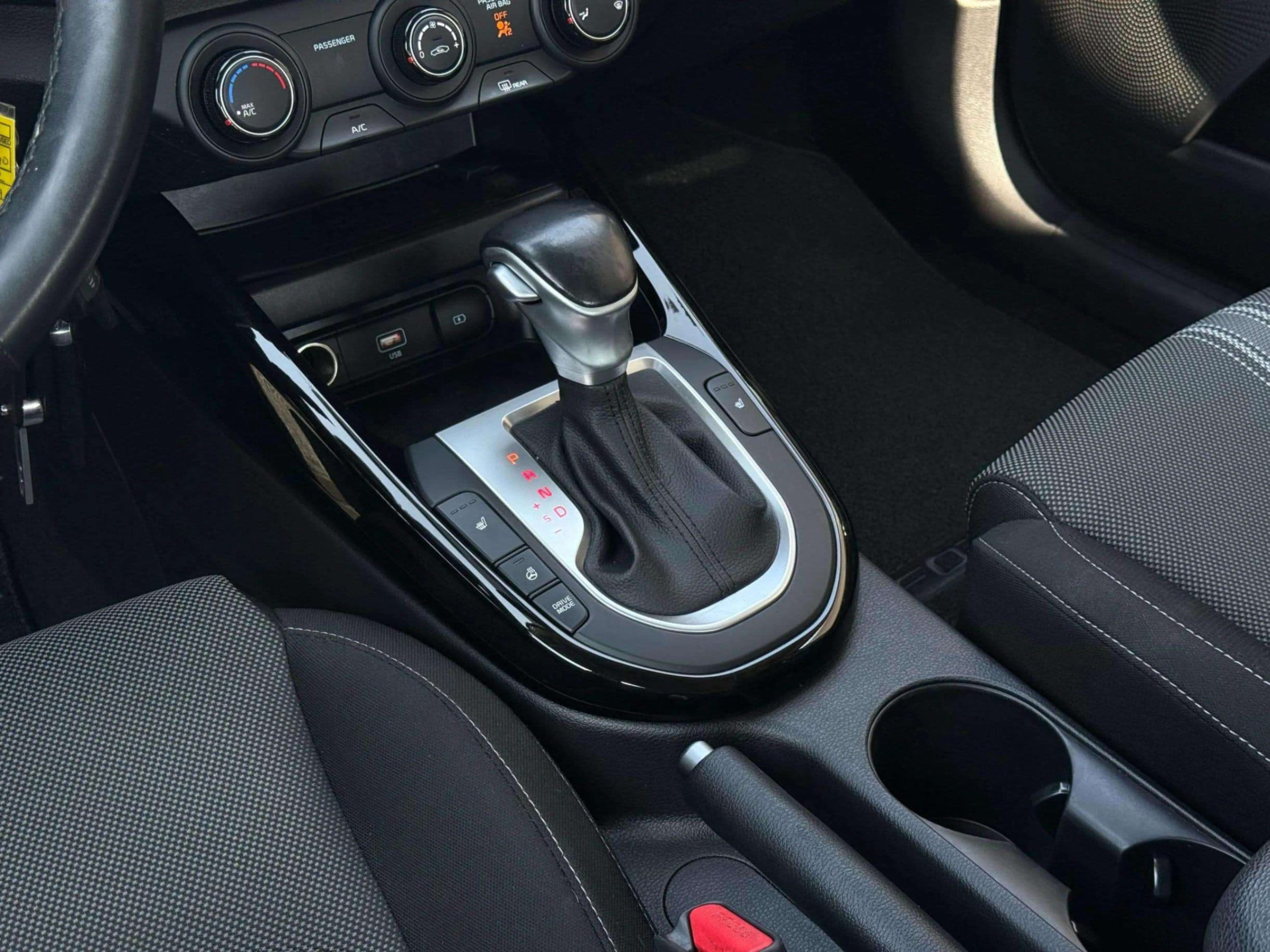 2022 KIA FORTE - photo 20