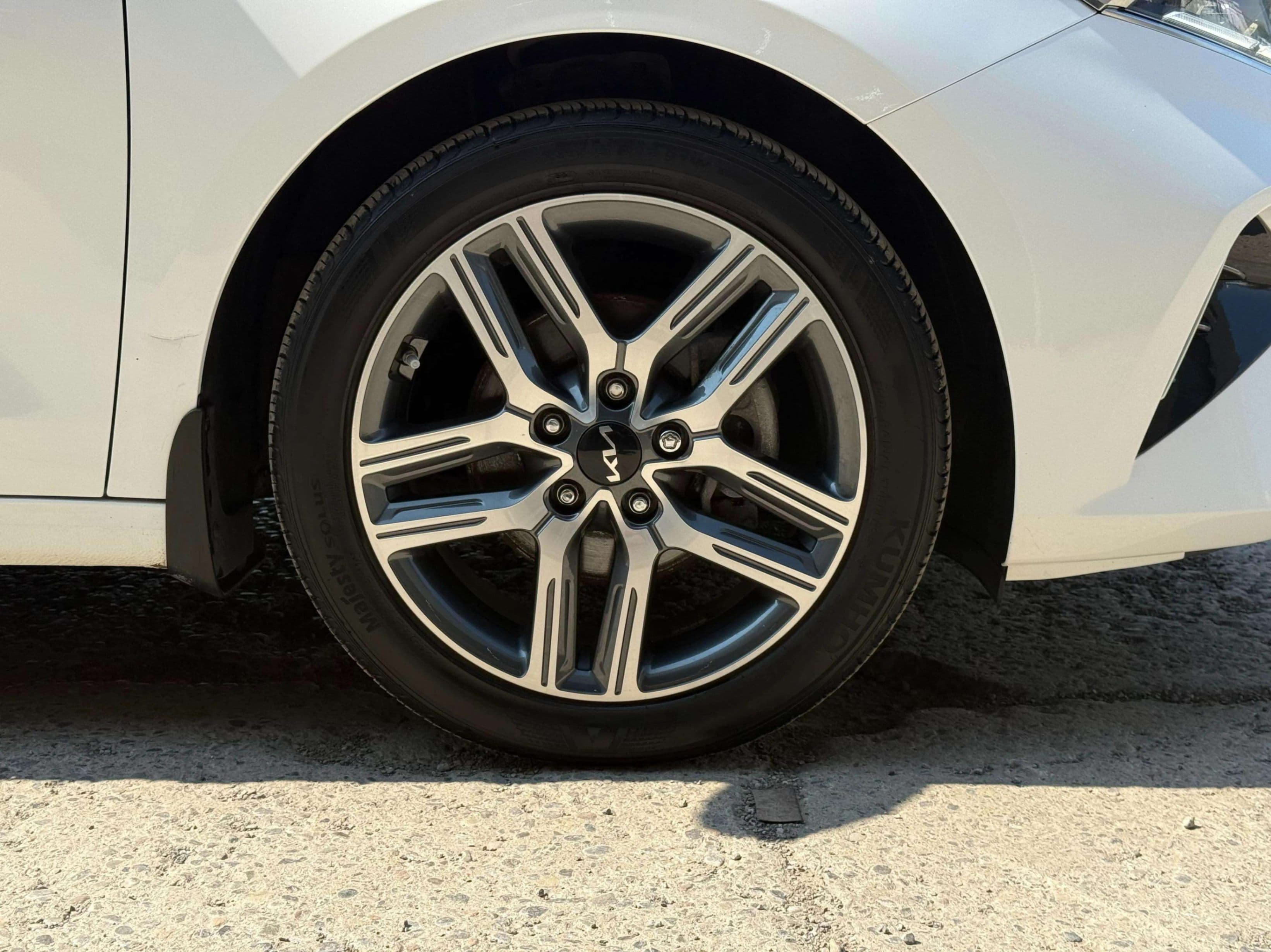 2022 KIA FORTE - photo 11