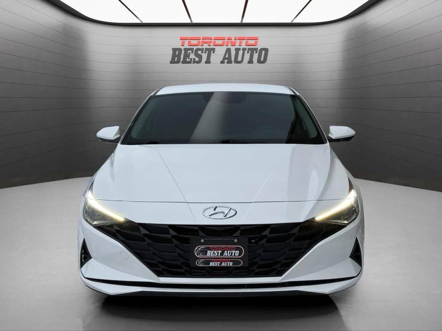 2023 Hyundai Elantra - photo 2