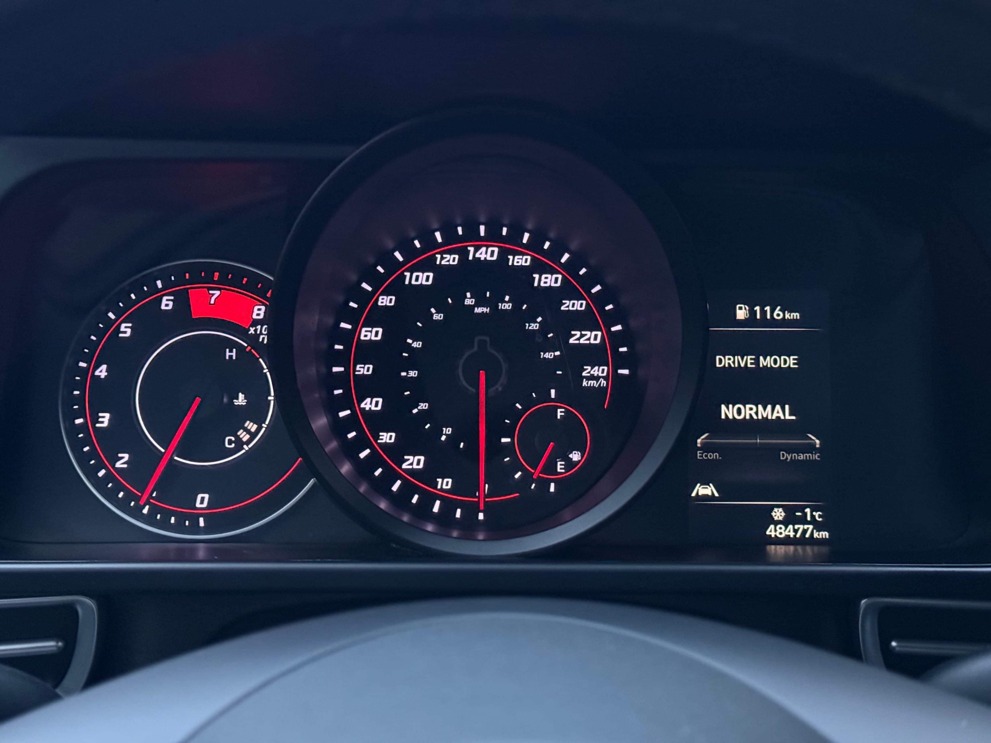 2023 Hyundai Elantra - photo 14