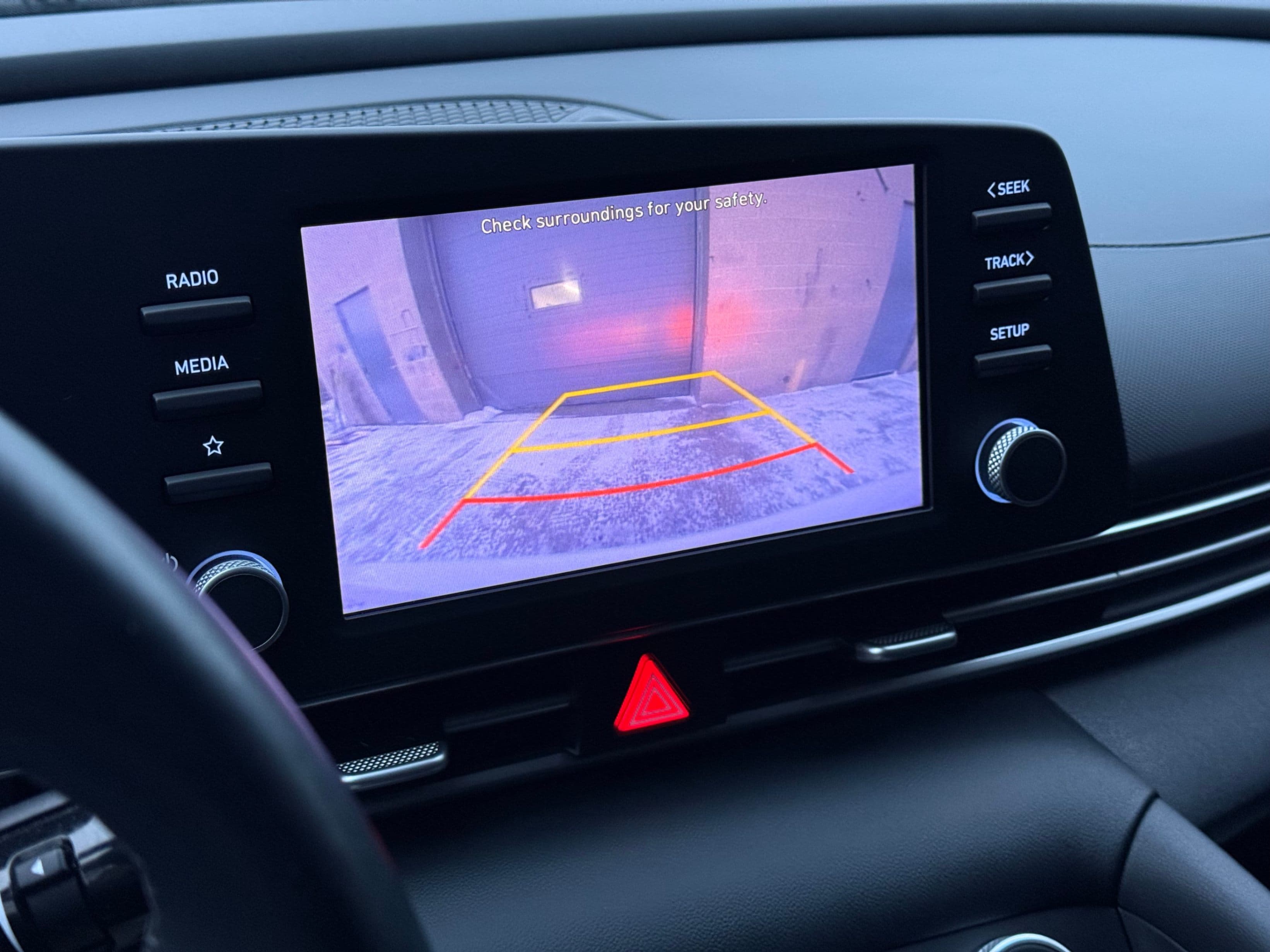 2023 Hyundai Elantra - photo 18
