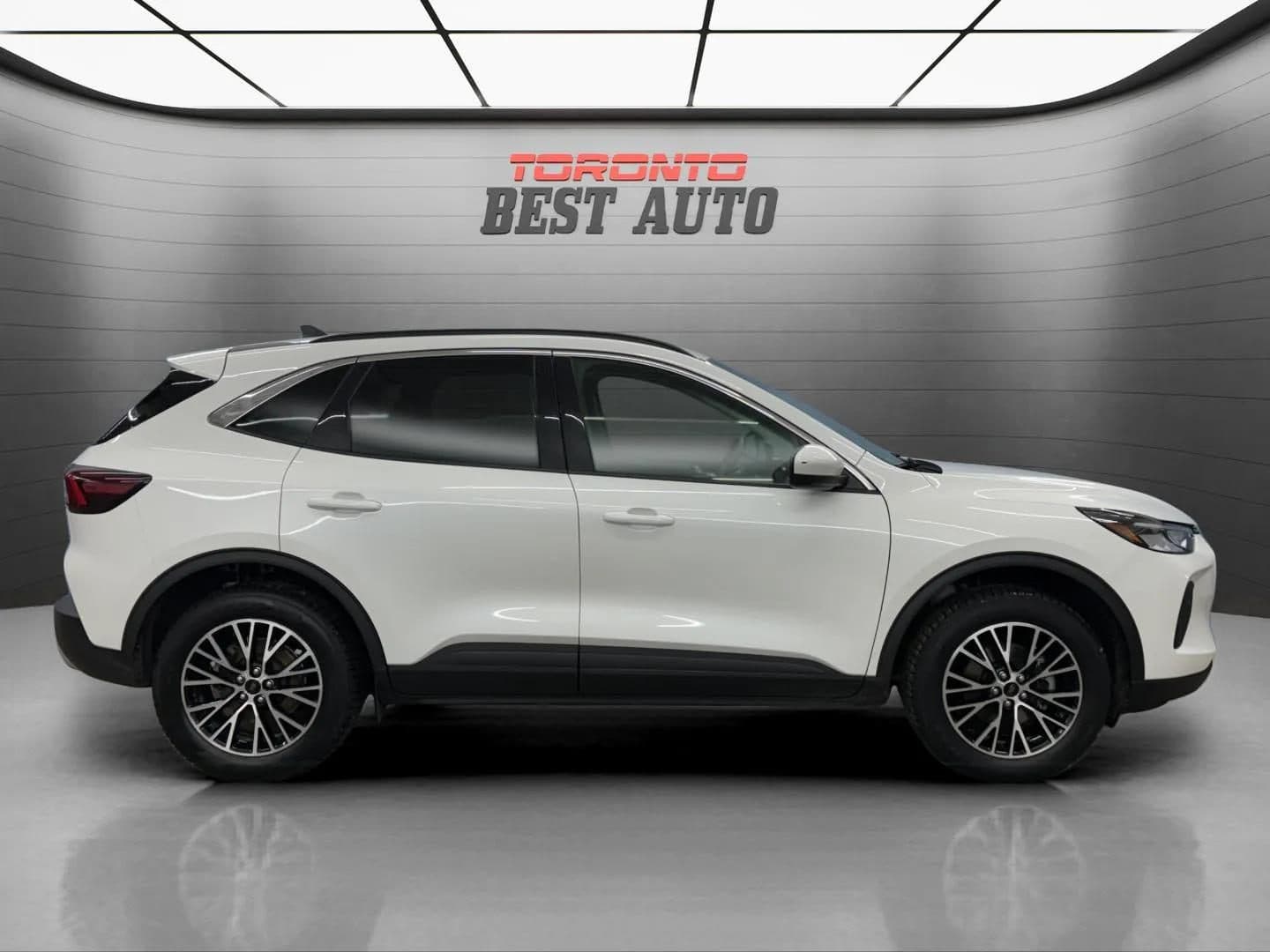 2024 Ford Escape - photo 8