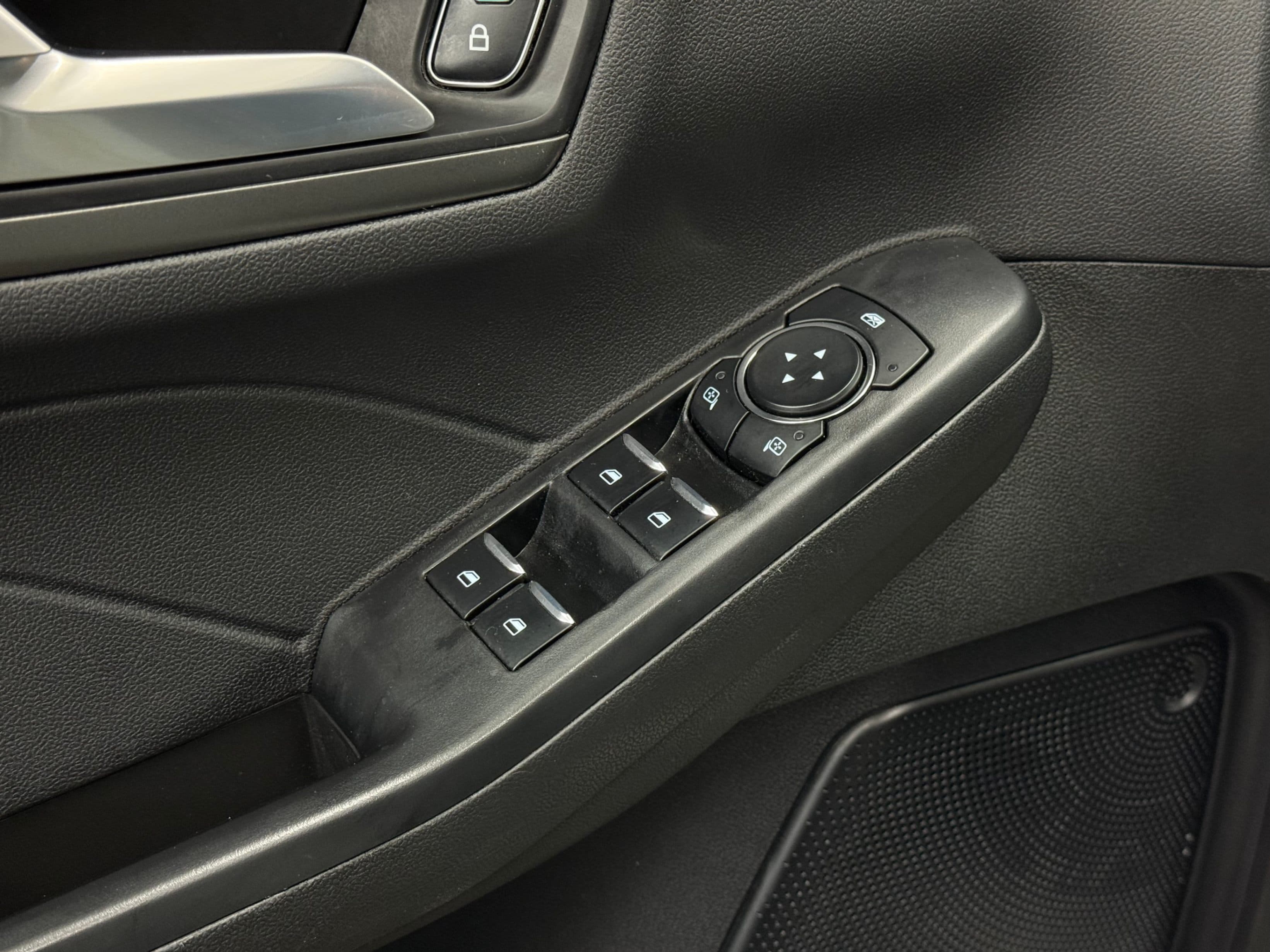2024 Ford Escape - photo 28
