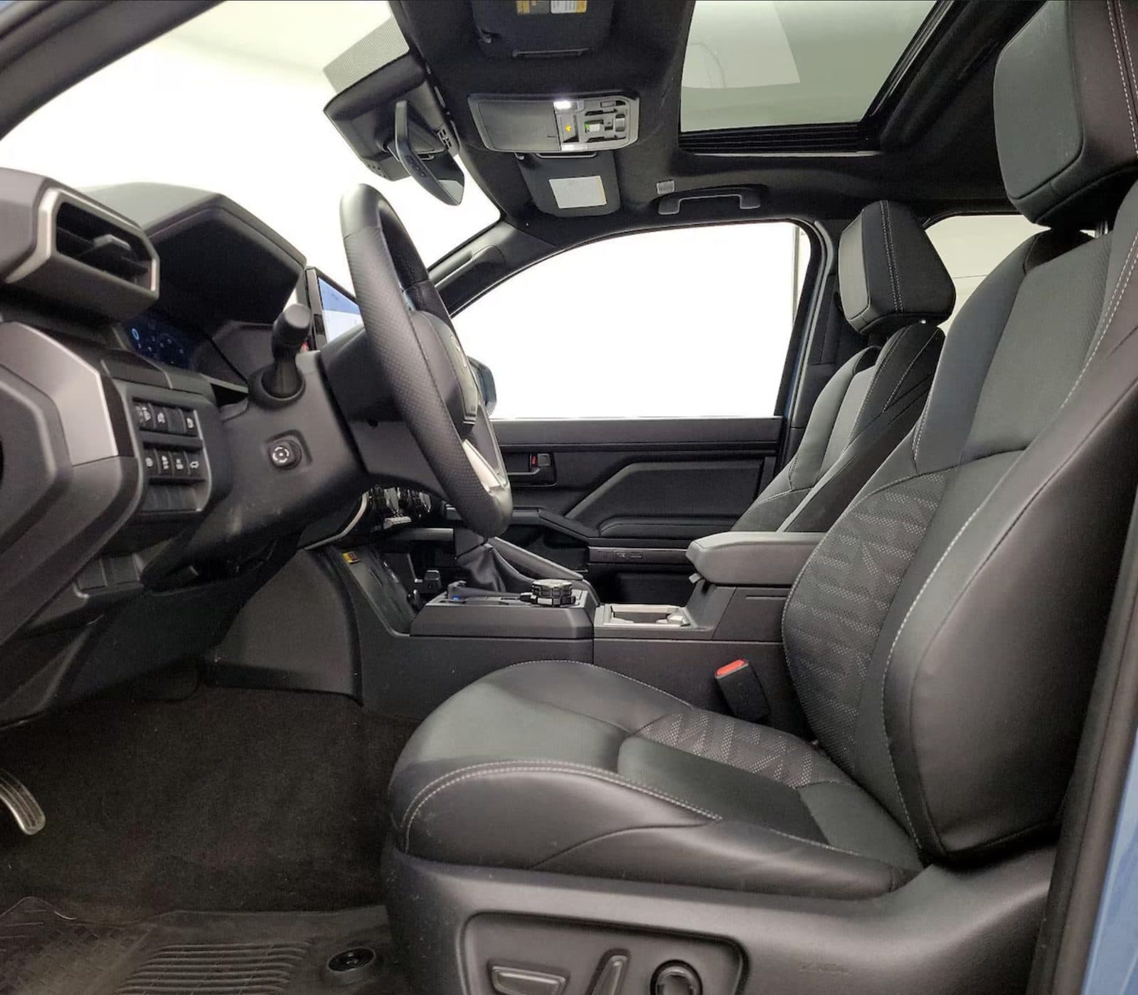 2022 Toyota Highlander - photo 6