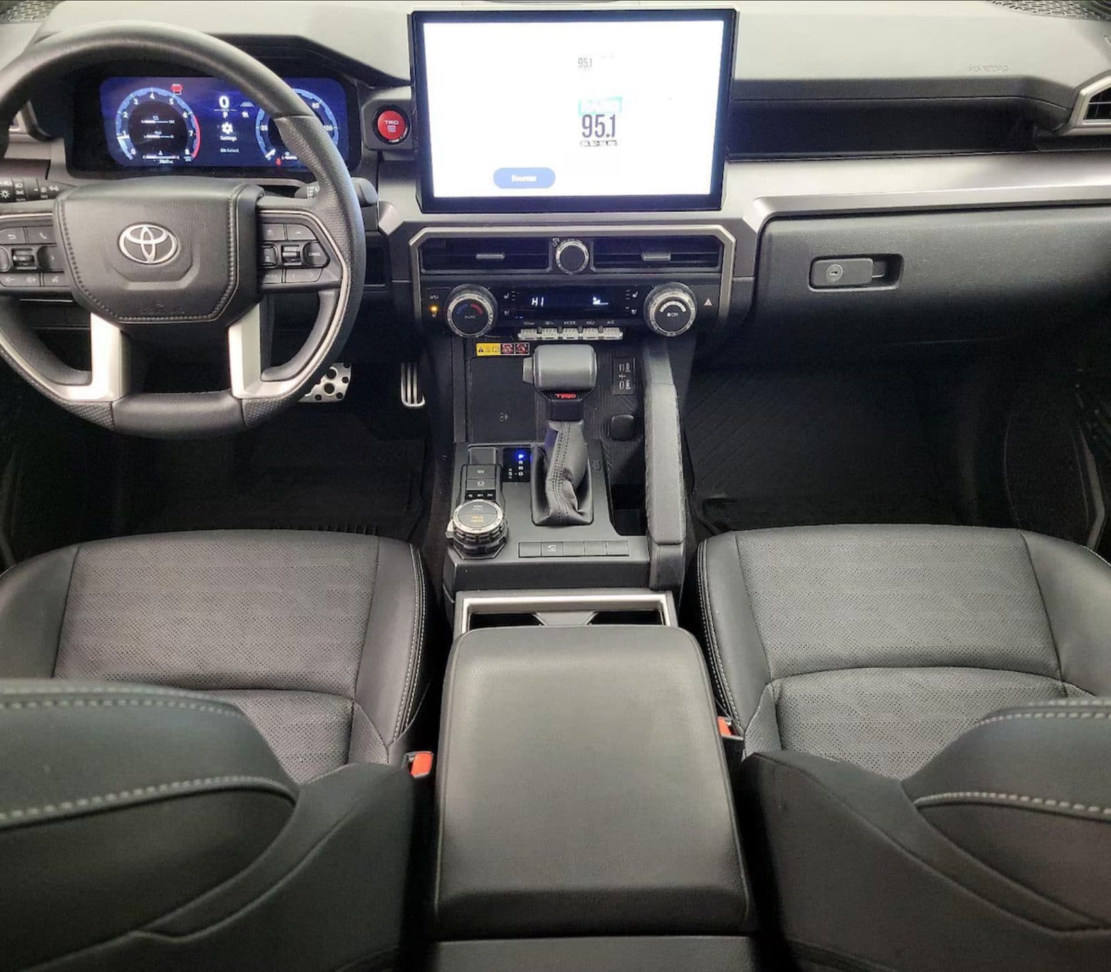 2022 Toyota Highlander - photo 7