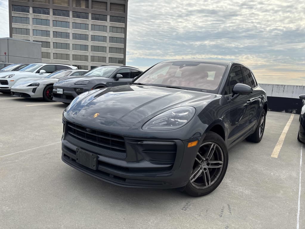 2022 Porsche Macan