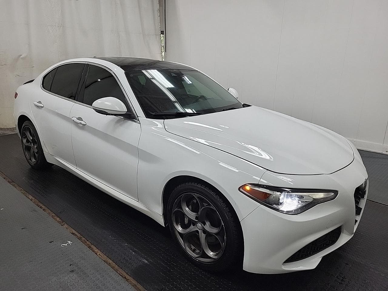 2017 Alfa Romeo Giulia