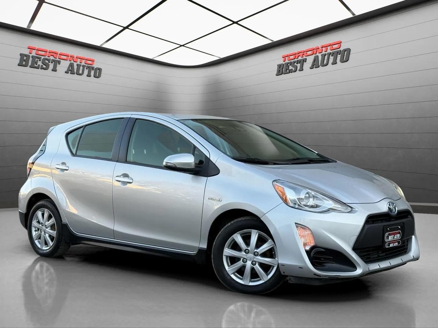 2017 Toyota Prius c