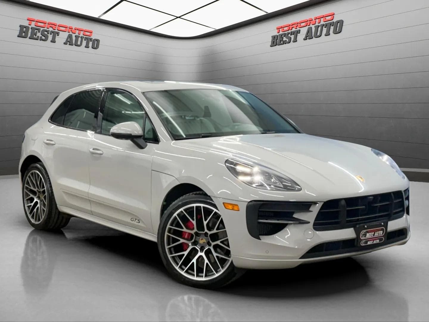 2021 Porsche Macan