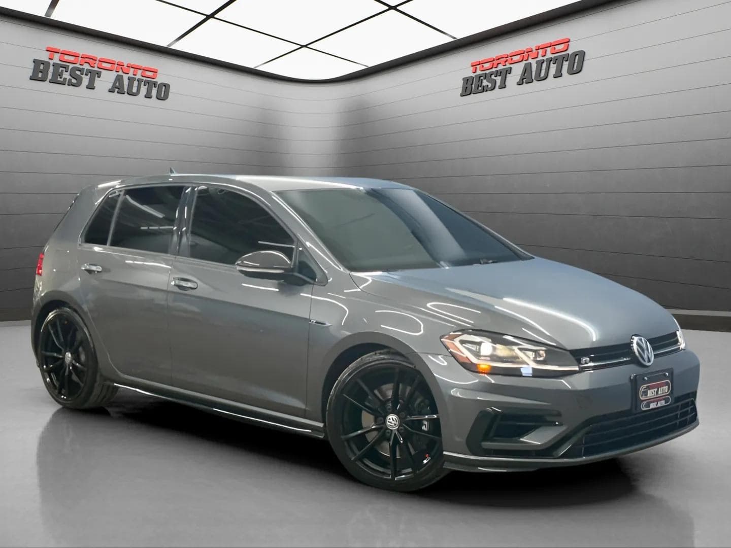 2019 Volkswagen Golf R